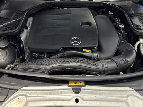 Used 2020 Mercedes-Benz C 300 Sedan image 37
