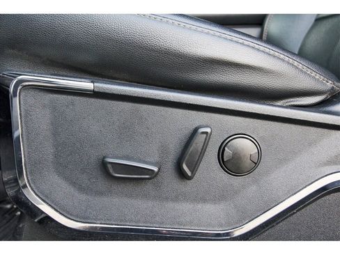 Used 2023 Ford F150 Lariat w/ Max Trailer Tow Package image 28