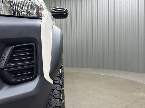 Used 2026 Chevrolet Colorado Trail Boss AWD/4WD image 16