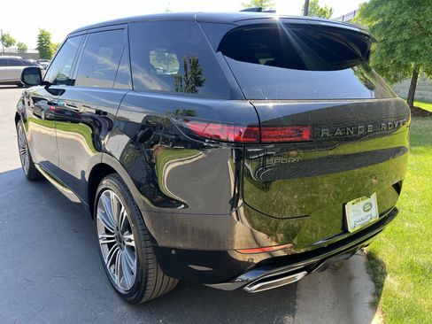 New 2026 Land Rover Range Rover Sport Dynamic SE AWD/4WD image 5