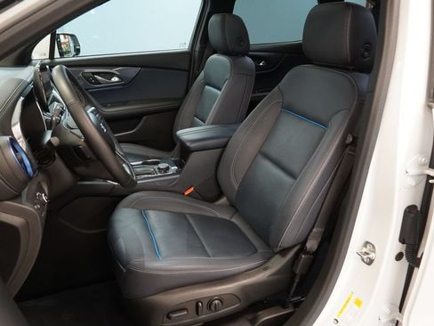 Used 2023 Chevrolet Blazer RS w/ Driver Confidence II Package FWD image 3
