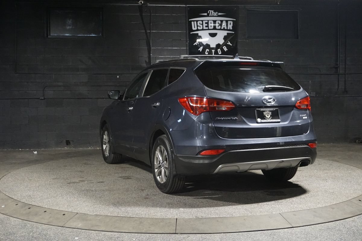 Used 2016 Hyundai Santa Fe Sport w/ Option Group 02 AWD/4WD image 4