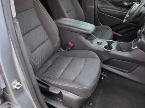 Used 2024 GMC Terrain SLE AWD/4WD image 21