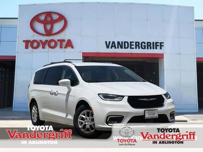 Used 2022 Chrysler Pacifica Touring-L