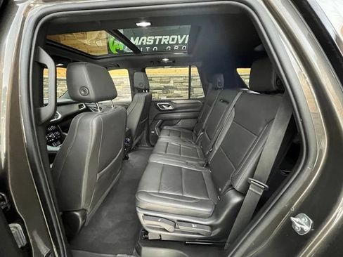Used 2021 Chevrolet Tahoe LT w/ Luxury Package AWD/4WD image 37