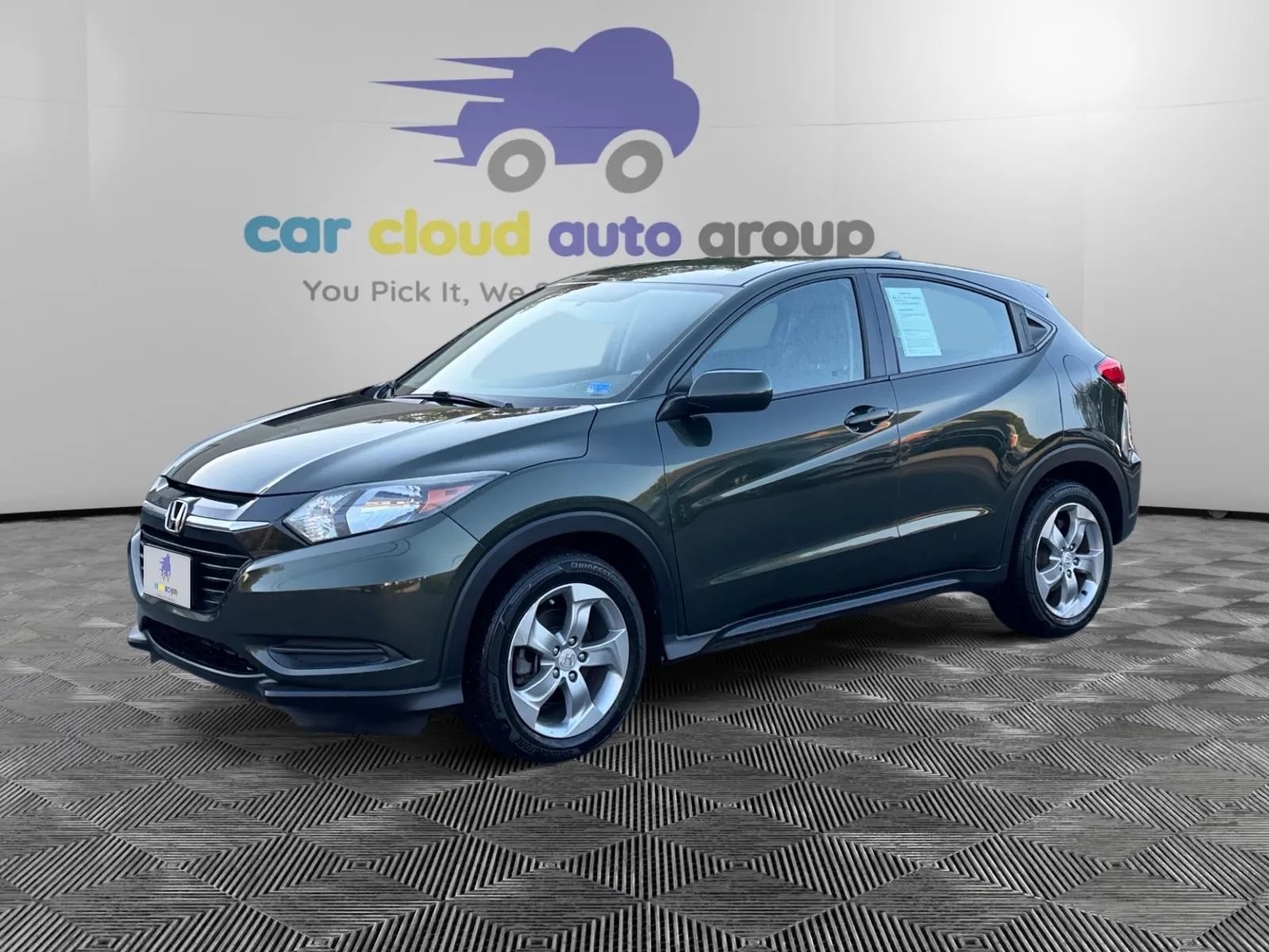 Used 2018 Honda HR-V LX image 1