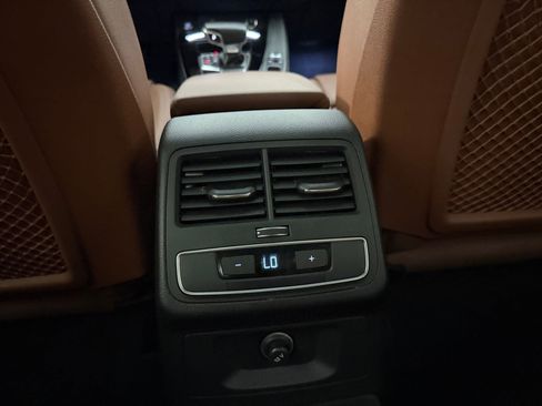 Used 2023 Audi A4 2.0T Premium w/ Convenience Package AWD/4WD image 26