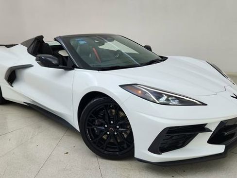 Used 2024 Chevrolet Corvette Stingray Preferred Conv w/ Z51 Performance Package RWD image 84