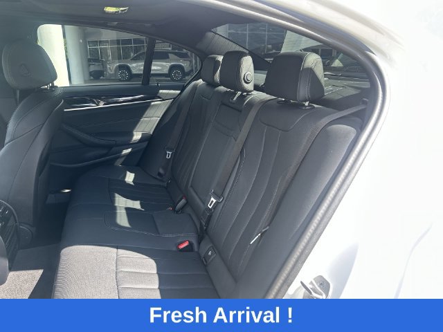 Used 2023 BMW 530i w/ M Sport Package RWD image 27