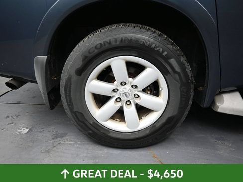 Used 2014 Nissan Armada SV AWD/4WD image 16