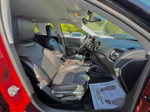 Used 2021 Jeep Compass Limited image 14