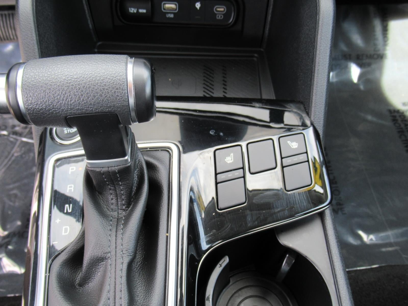 Used 2024 Kia Sportage EX FWD image 21
