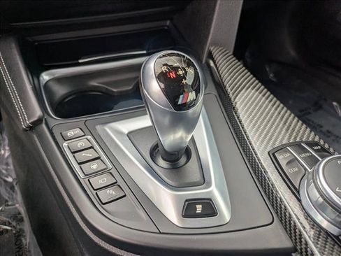 Used 2018 BMW M4 Coupe RWD image 11