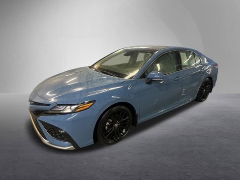 Used 2024 Toyota Camry XSE image 8