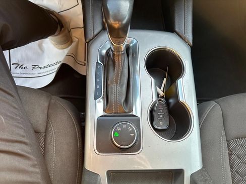 Used 2020 Chevrolet Blazer LT image 30