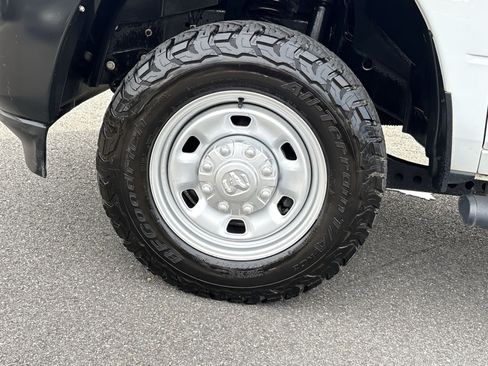 Used 2022 RAM 2500 Tradesman AWD/4WD image 12