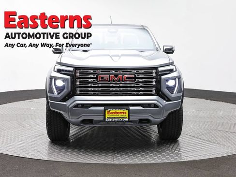 Used 2024 GMC Canyon Denali AWD/4WD image 2