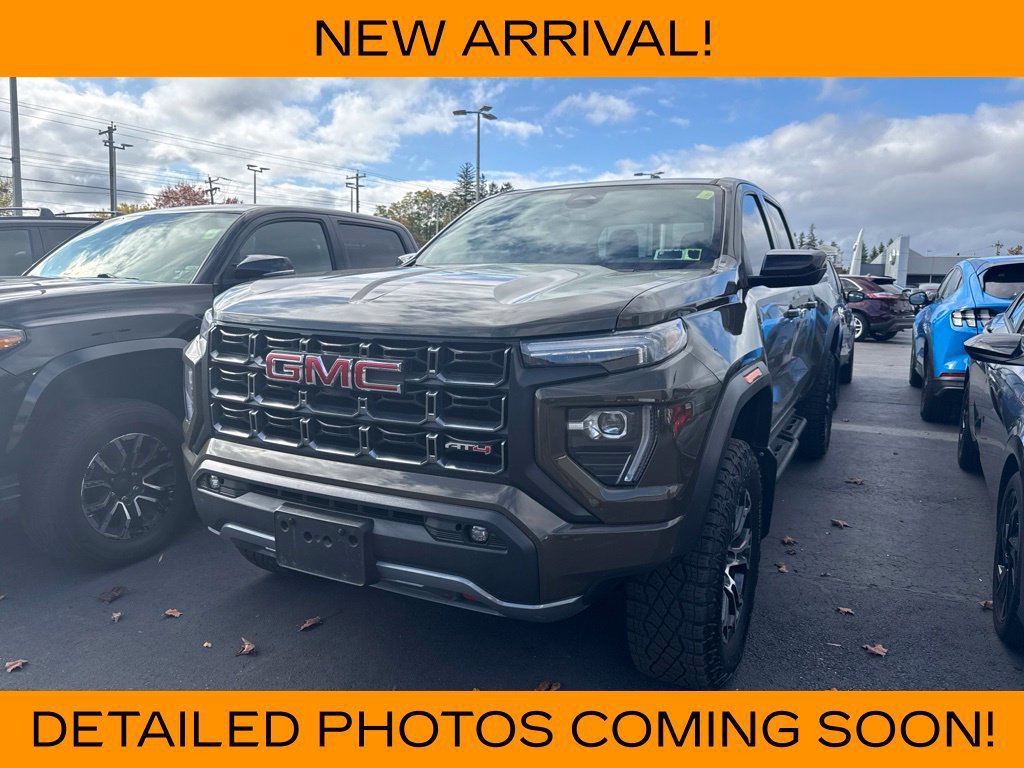 Used 2023 GMC Canyon AT4 w/ AT4 Premium Package AWD/4WD image 1