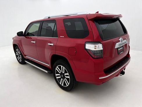 Used 2015 Toyota 4Runner Limited AWD/4WD image 9