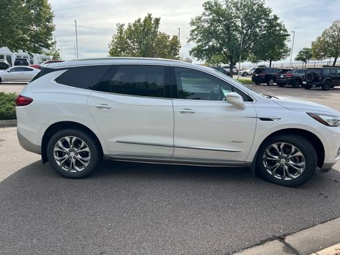 Used 2018 Buick Enclave Avenir w/ Trailering Package AWD/4WD image 7