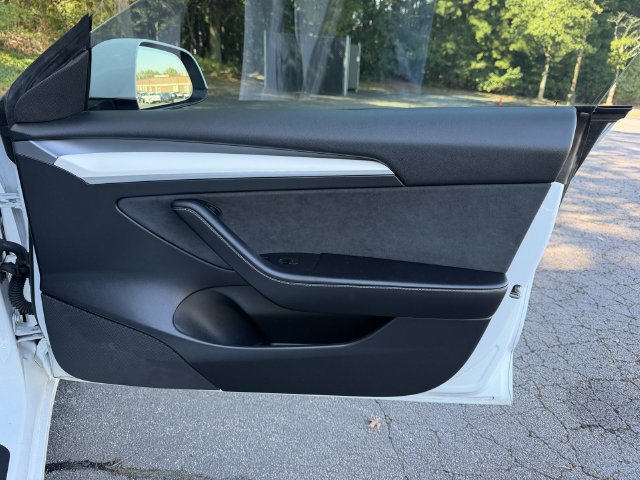 Used 2022 Tesla Model 3 Long Range AWD/4WD image 27