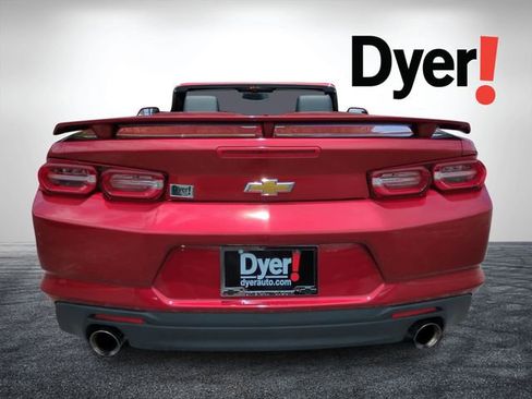 Used 2021 Chevrolet Camaro LT w/ Technology Package RWD image 5