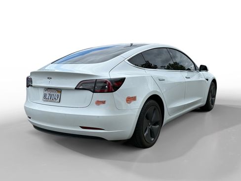 Used 2019 Tesla Model 3 RWD image 5