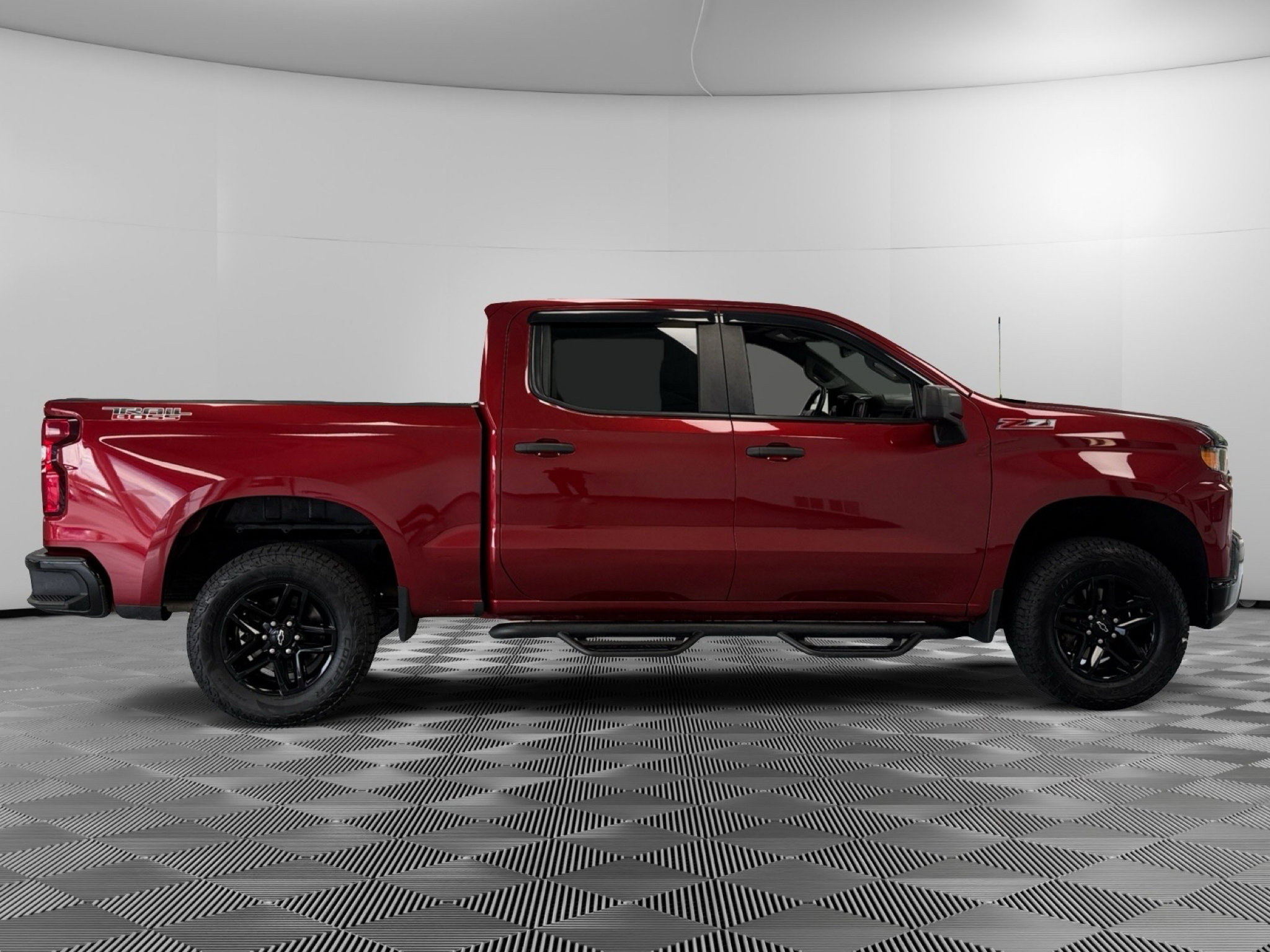 Used 2021 Chevrolet Silverado 1500 Custom Trail Boss AWD/4WD image 9