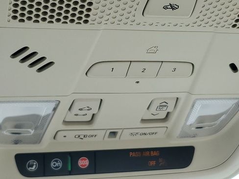 New 2025 Cadillac XT5 Premium Luxury image 36