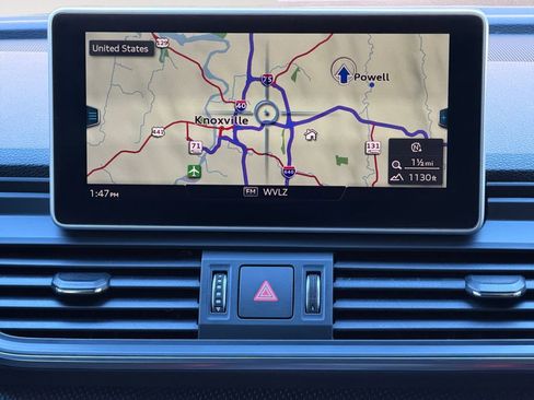 Used 2018 Audi SQ5 Premium Plus w/ Navigation Package image 12