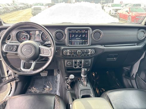 Used 2021 Jeep Wrangler Unlimited Sahara image 15