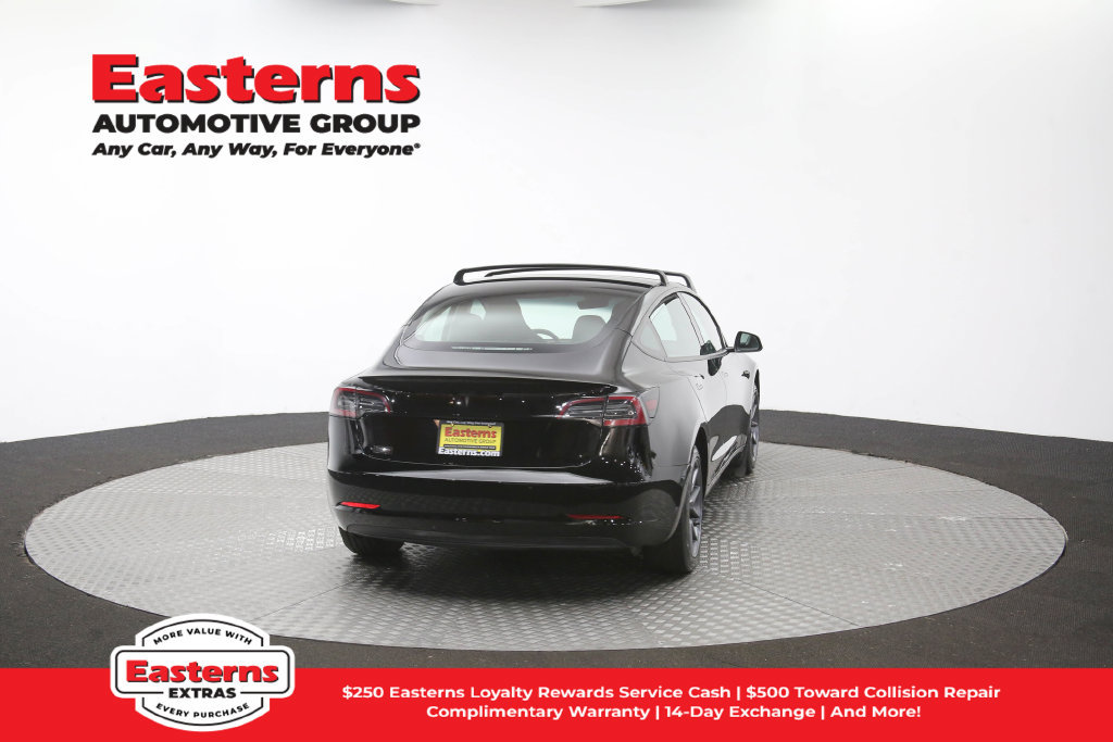 Used 2022 Tesla Model 3 Long Range AWD/4WD image 34