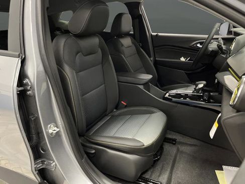 New 2026 Chevrolet Trax LT w/ Driver Confidence Package image 27