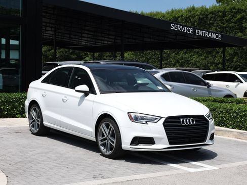 Used 2020 Audi A3 2.0T Premium FWD image 2