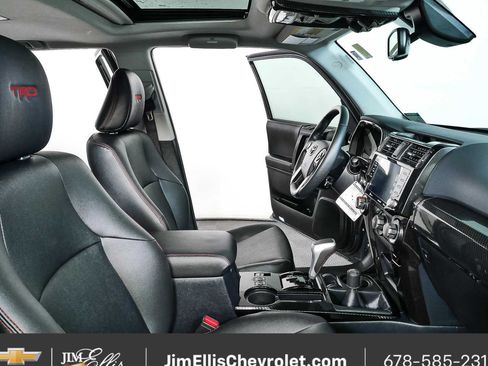 Used 2024 Toyota 4Runner TRD Off-Road Premium w/ Moonroof Package AWD/4WD image 23