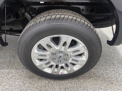 Used 2013 Ford F150 Platinum image 17