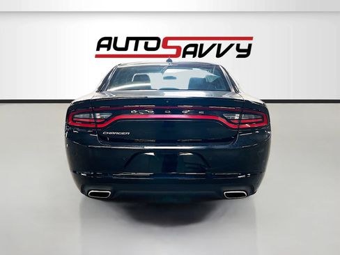 Used 2023 Dodge Charger SXT RWD image 6