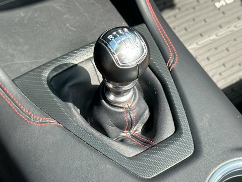 Used 2025 Ford Mustang GT Premium RWD image 20