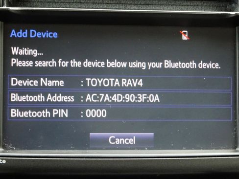 Used 2015 Toyota RAV4 Limited w/ Technology Package image 23