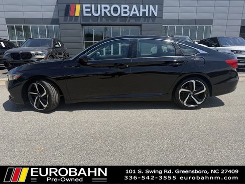 Used 2021 Honda Accord Sport Special Edition image 2
