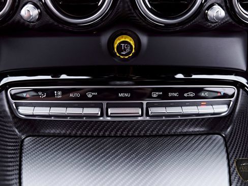 Used 2018 Mercedes-Benz AMG GT R image 78