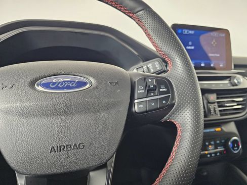 Used 2023 Ford Escape ST-Line AWD/4WD image 36