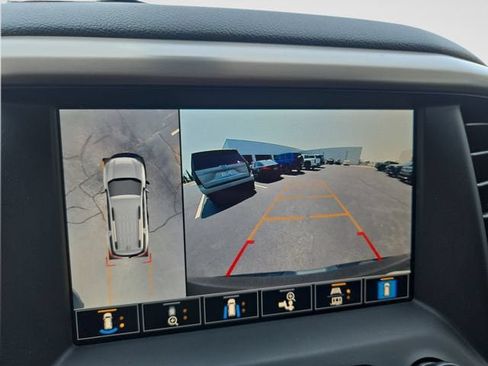 Used 2021 GMC Acadia Denali w/ Denali Technology Package FWD image 27