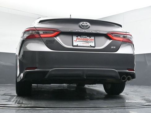 Used 2021 Toyota Camry SE image 37