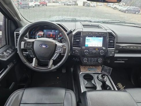 Used 2019 Ford F250 Lariat w/ Lariat Ultimate Package AWD/4WD image 14