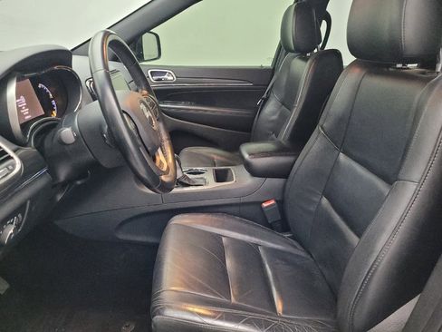 Used 2019 Jeep Grand Cherokee Limited image 17