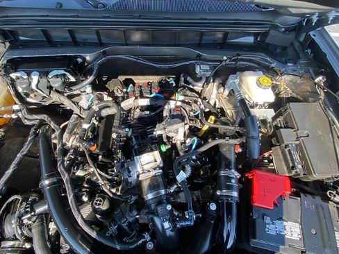 Certified 2023 Ford Bronco Wildtrak AWD/4WD image 32