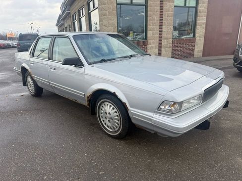 Used 1994 Buick Century Special image 3