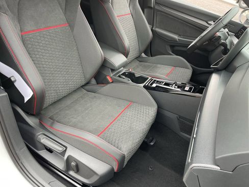 New 2026 Volkswagen GTI SE image 7