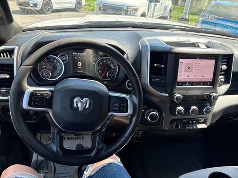 Used 2022 RAM 2500 Big Horn AWD/4WD image 11